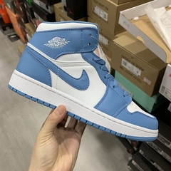 Air Jordan 1 Mid “UNC” - comprar online