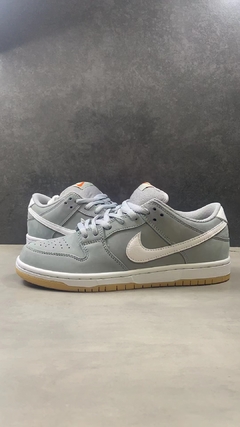 Nike SB Dunk Low Pro ISO Orange Label Wolf Grey Gum - Él.sneakers