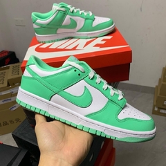 Nike Dunk Low “Green Glow” - comprar online