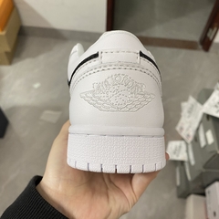 Imagem do Air Jordan 1 Low “Panda”