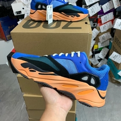 Yeezy Boost 700 "Bright Blue" - loja online