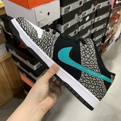 Nike SB Dunk Low x Atmos “Elephant Print" - Él.sneakers