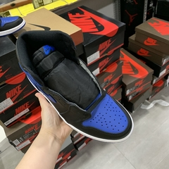 Air Jordan 1 Retro Black Royal Blue na internet