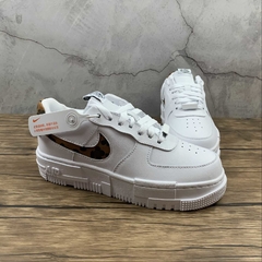 Nike Air Force 1 Pixel SE 'Leopard Print' na internet