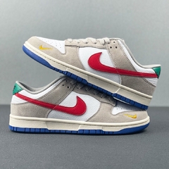 Nike Dunk Low Light Iron Ore Red Blue na internet