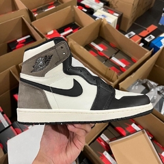 Air Jordan 1 Retro High Dark Mocha - comprar online