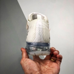 Nike Air Vapormax Off-White na internet