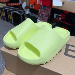 Yeezy Slide “Glow Green”