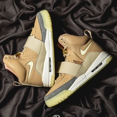 Nike Air Yeezy 1 Net Tan na internet