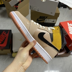 Air Jordan 1 Mid SE “Particle Beige” - Él.sneakers