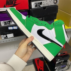 Air Jordan 1 High “Lucky Green” na internet