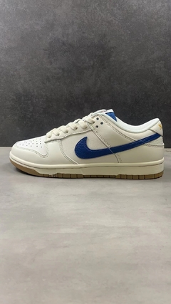 Nike Dunk Low SE Sail Dark Marina Blue - Él.sneakers