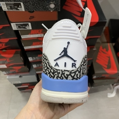 Imagem do Air Jordan 3 Retro “UNC”