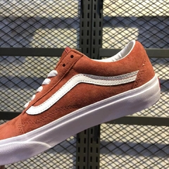 Vans Old Skool na internet