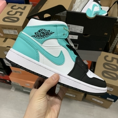 Air Jordan 1 Mid “Igloo” - comprar online