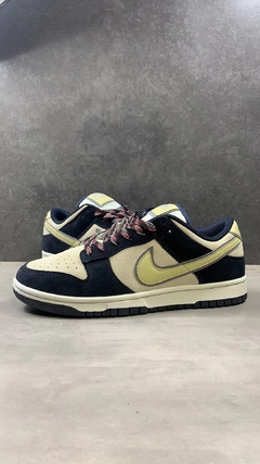 Nike Dunk Low LX Black Team Gold na internet