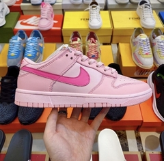 Nike Dunk Low Triple Pink - comprar online