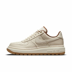 Nike Air Force 1 Low Luxe Pearl White na internet