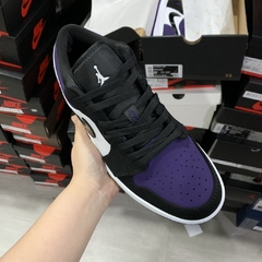 Air Jordan 1 Low “Court Purple” na internet