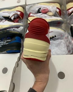 Imagem do Off-White x Air Jordan 2 Low White and Varsity Red