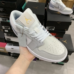 Air Jordan 1 Low “Paris” na internet