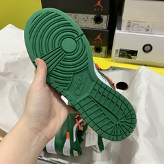 Off-White x Nike Dunk Low “Pine Green”