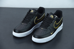 Nike Air Force 1 Low '07 Black Metalic Gold na internet