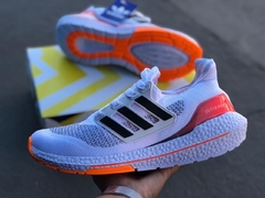 TÊNIS ADIDAS ULTRABOOST 21