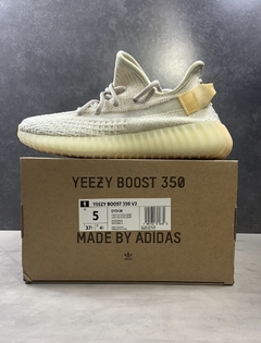 Yeezy Boost 350 V2 Light - comprar online