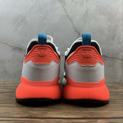 Imagem do Adidas ZX 2K Boost