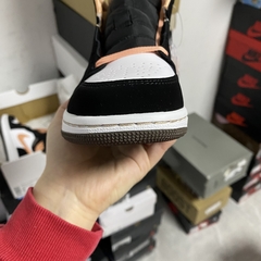 Air Jordan 1 Mid Peach Mocha - Él.sneakers