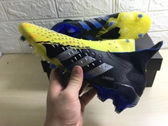 Adidas Predator Marvel Freak na internet