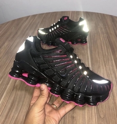 Tênis Nike Shox 12 Molas