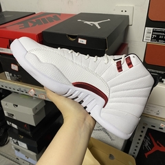 Air Jordan 12 Retro Twist na internet