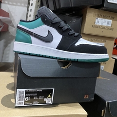 Air Jordan 1 Low “Green“