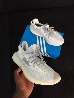 Adidas Yeezy Boost - Él.sneakers