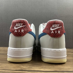 Undefeated x Air Force 1 Low '5 On It' na internet