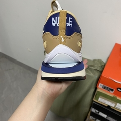 Sacai X Nike VaporWaffle “Sesame” - Él.sneakers