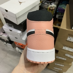 Imagem do Air Jordan 1Mid “Pink Quartz”