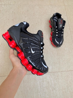 Tênis Nike Shox 12 Molas