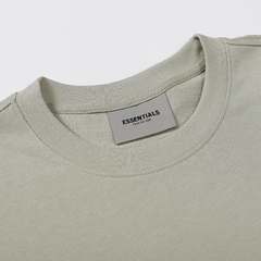 Camiseta ESSENTIALS FEAR OF GOD - Él.sneakers