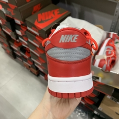 Nike SB Dunk Low x Off-White "University Red" - loja online