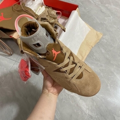 Travis Scott x Air Jordan 6 Retro 'British Khaki' na internet