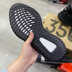 Yeezy Boost 350 ”Black Red”