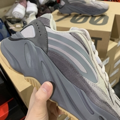 Yeezy Boost 700 v2 “Tephra” - loja online