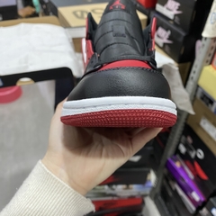 Imagem do Air Jordan 1 Mid “Banned”