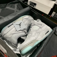 Air Jordan 4 Kaws “Cool Grey” - loja online