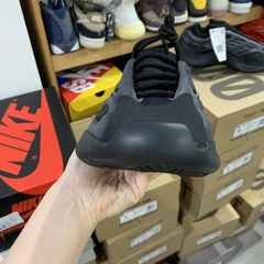 Imagem do Yeezy 700 V3 Alvah