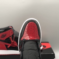 Air Jordan 1 High Patent Bred