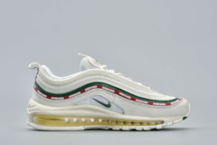 Nike Air Max 97 Undefeated White na internet